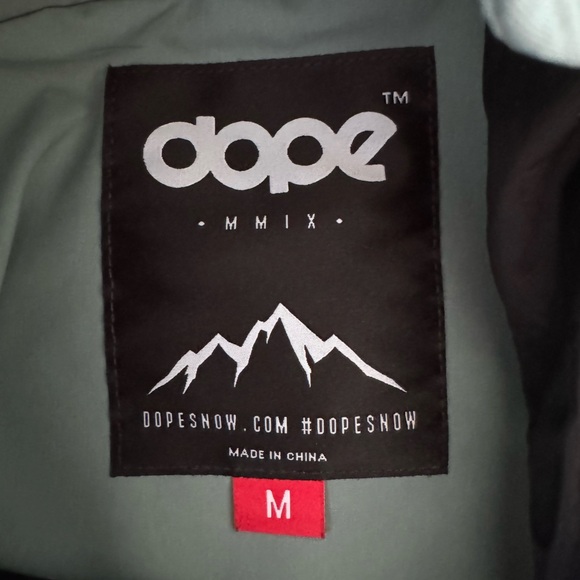 Dope Women’s Blizzard W Pullover Snow Jacket - Medium - Picture 5 of 5